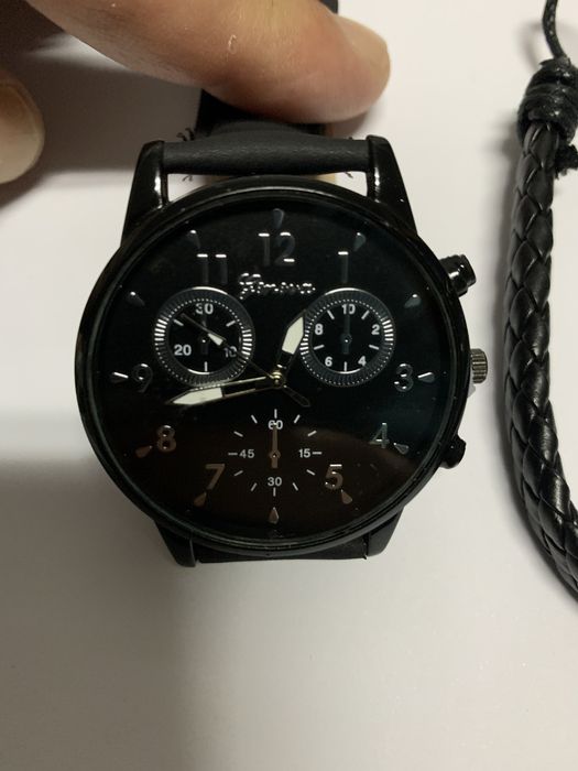 Relogio homem com pulseira