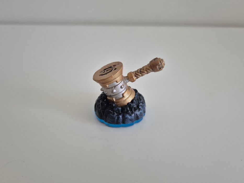 skylanders-Figuras + Magic Items (lote)