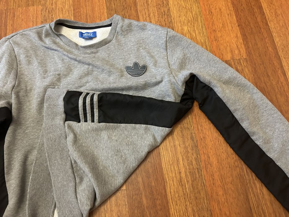 Крутезний Adidas Світшот, Худі, Светр