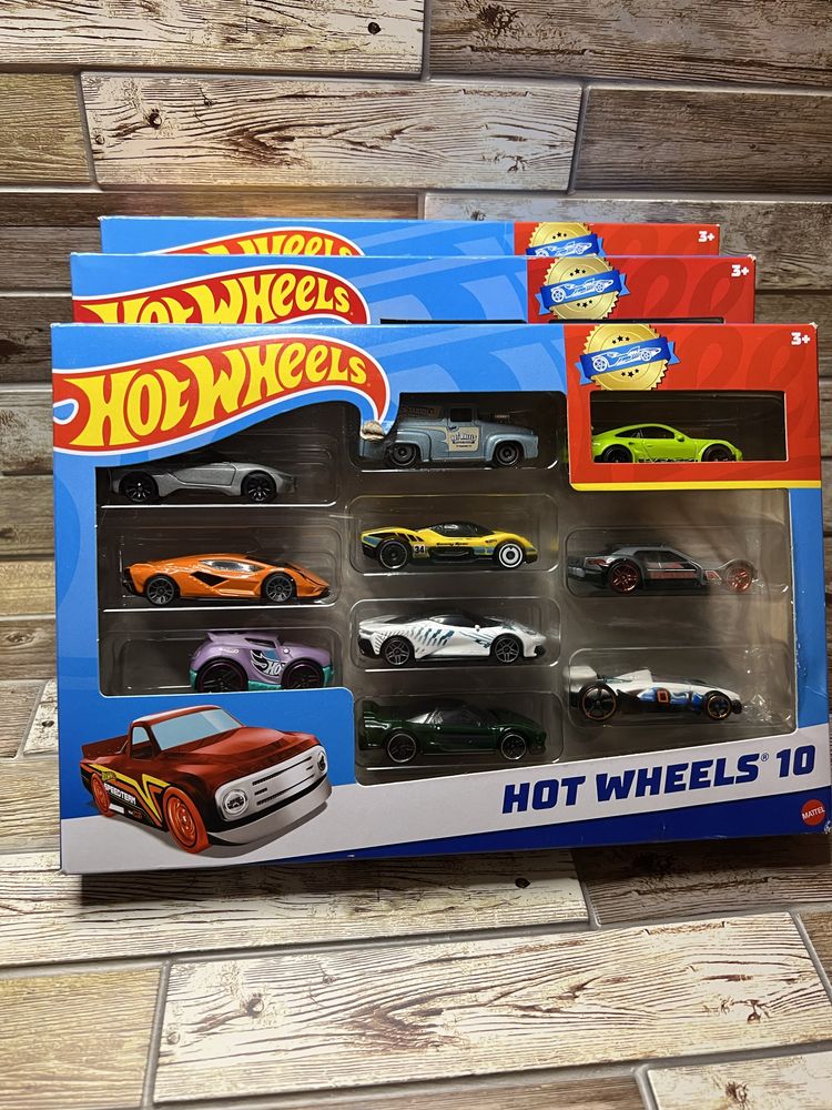 Набір машинок Hot Wheels 10 шт