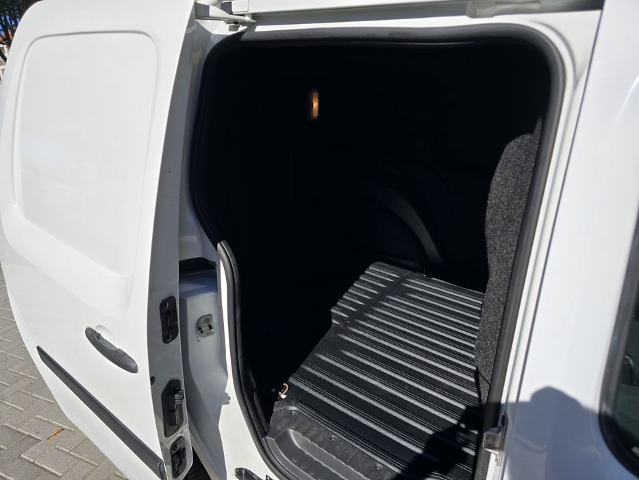 Renault Kangoo Express 1.5 DCI Porta Lateral 2019 Nacional