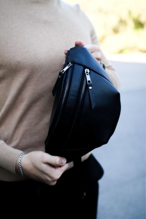 Шкіряна чоловіча сумка бананка, мужская кожаная бананка сумка барсетка