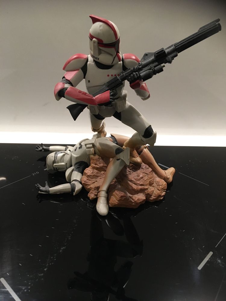 Clone Trooper Leader Unleashed - Star wars