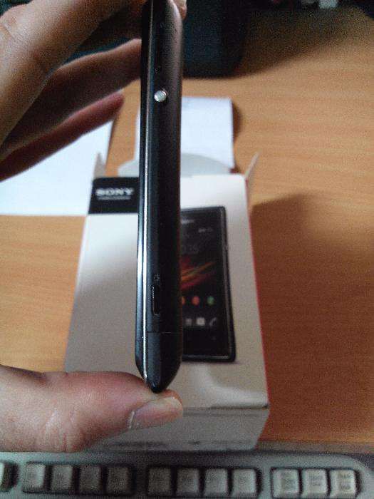 Sony experia E