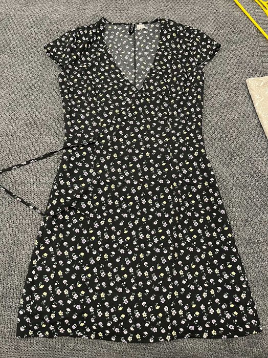 Sukienka czarna H&M