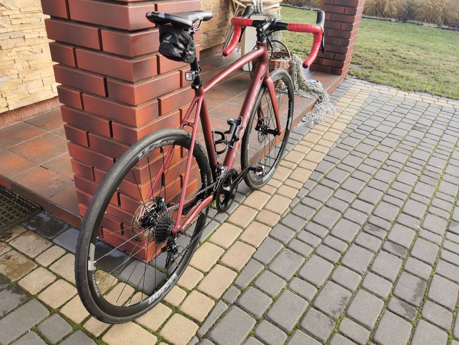 Rower szosowy Kross VENTO 5.0 disc
