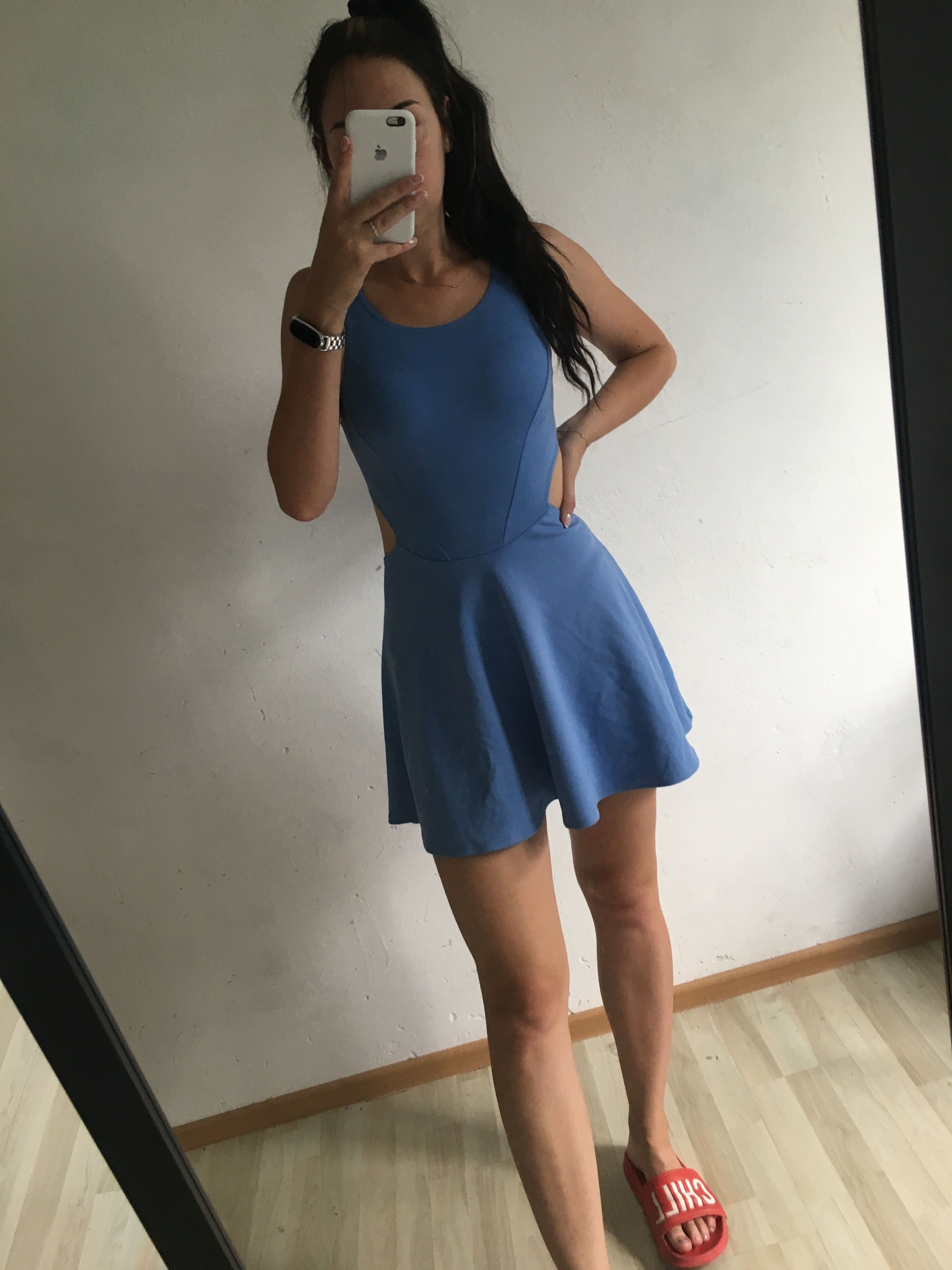 Sukienka niebieska krótka mini boho wycięcia w talii wyciete plecy