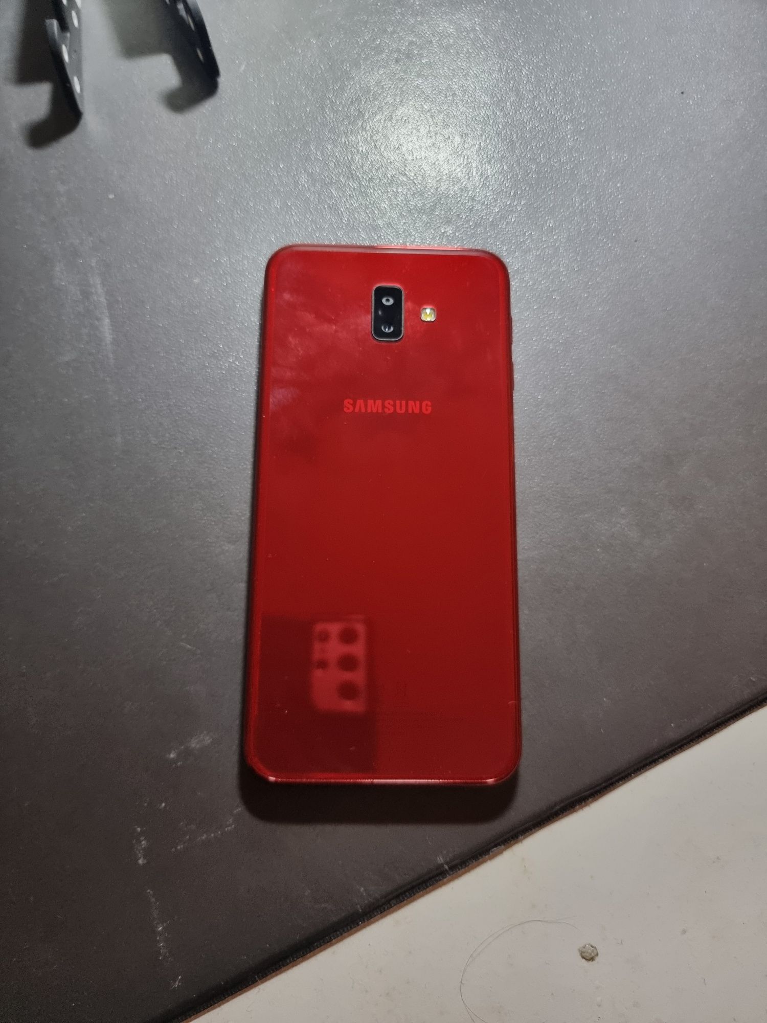 Samsung Galaxy J6+