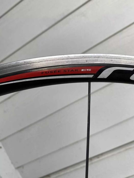 Rodas ROVAL 700c 25 mm aerodynamic