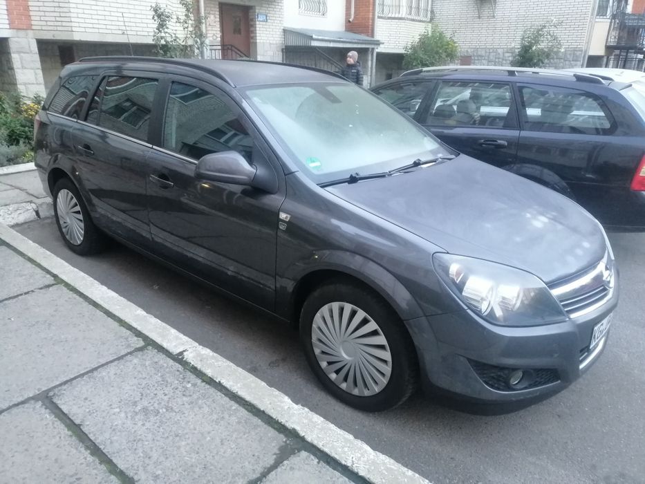 Opel Astra 1.6 газ-бензин