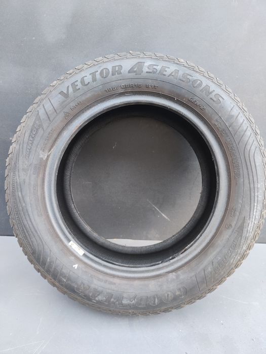 Шина 195/65r15 розпаровка одиночка Goodyear vector 4-season Gen-2