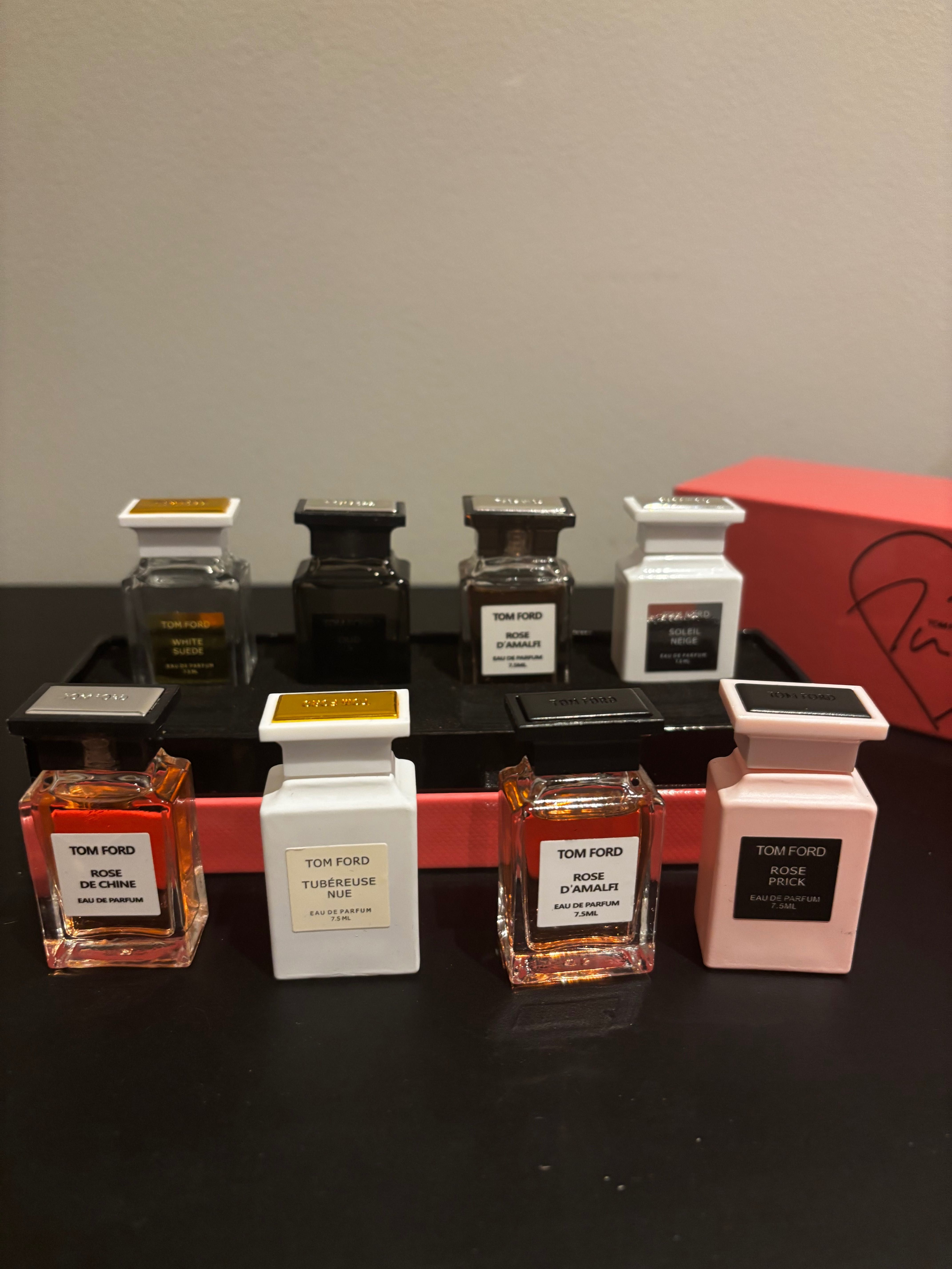Conjunto de perfumes