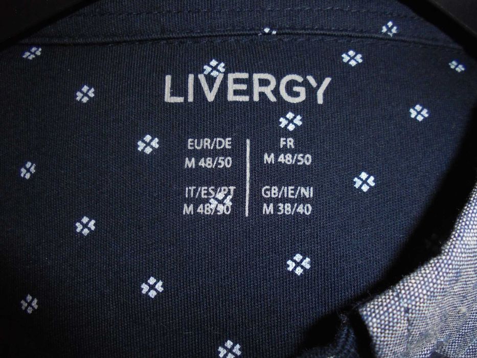 pólo de homem muito bonito