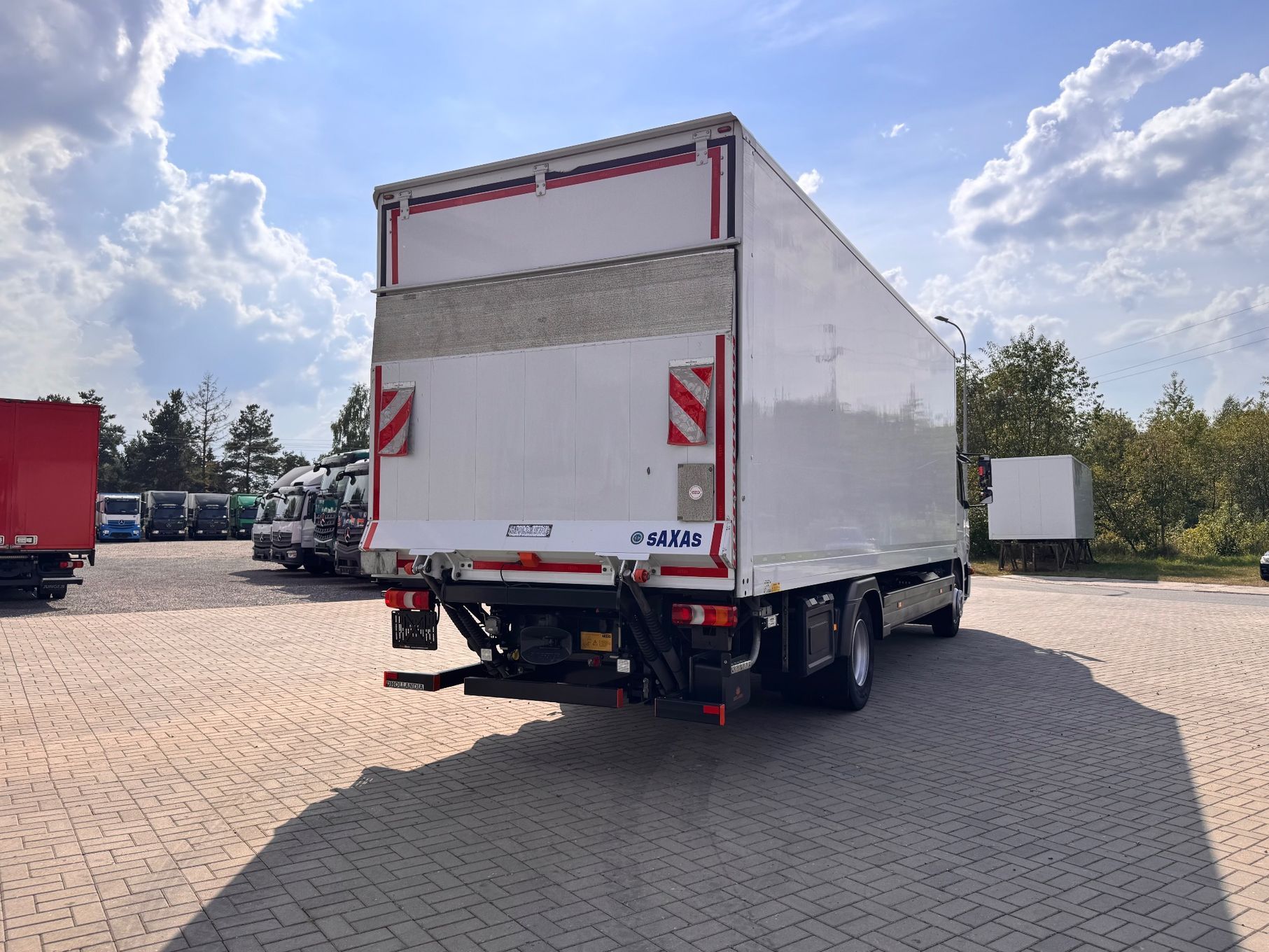 Mercedes-Benz ATEGO  1530 KONTENER 7.30m / Winda / Z Niemiec