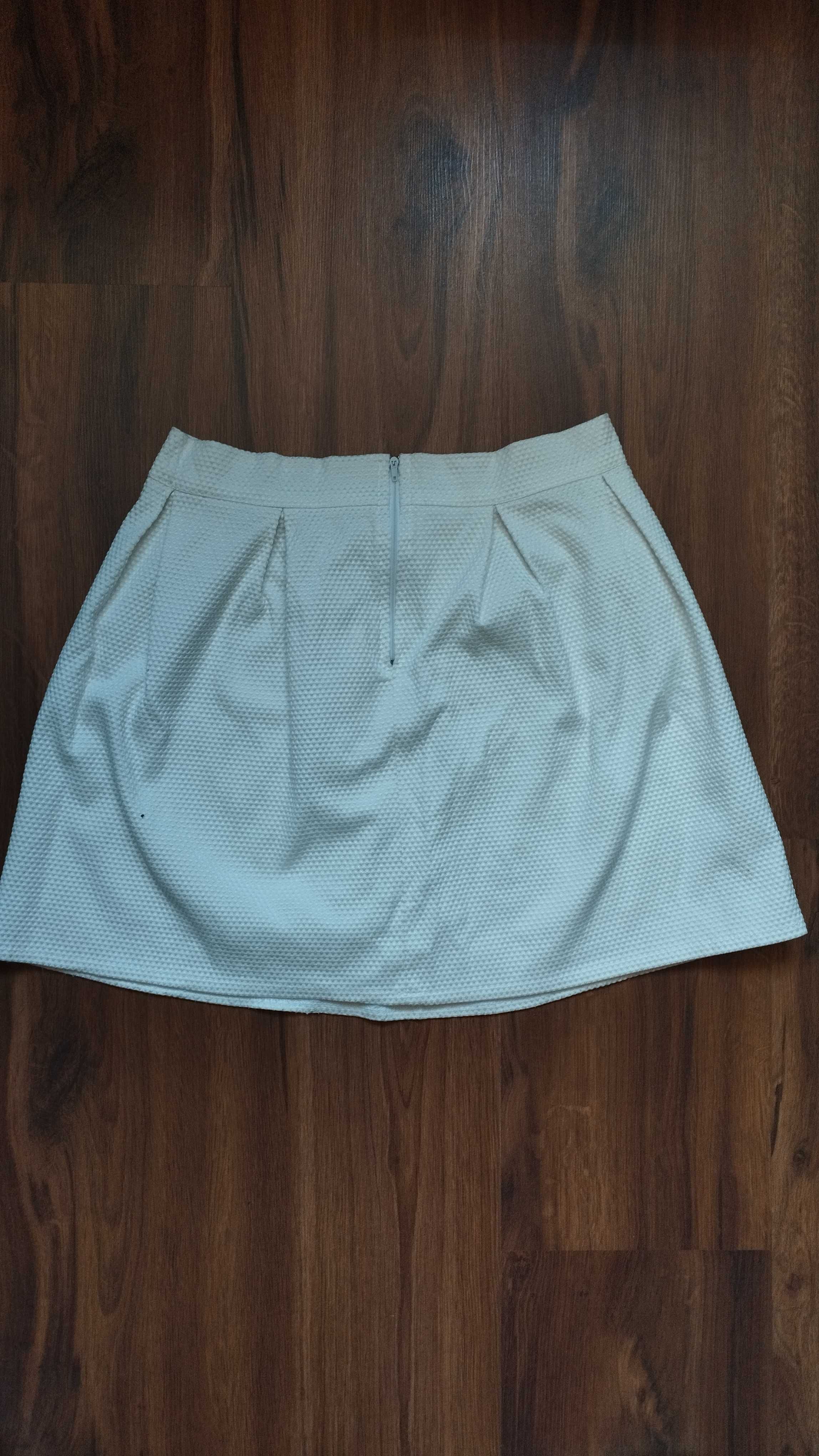 Krótka spódnica mini kolor biały