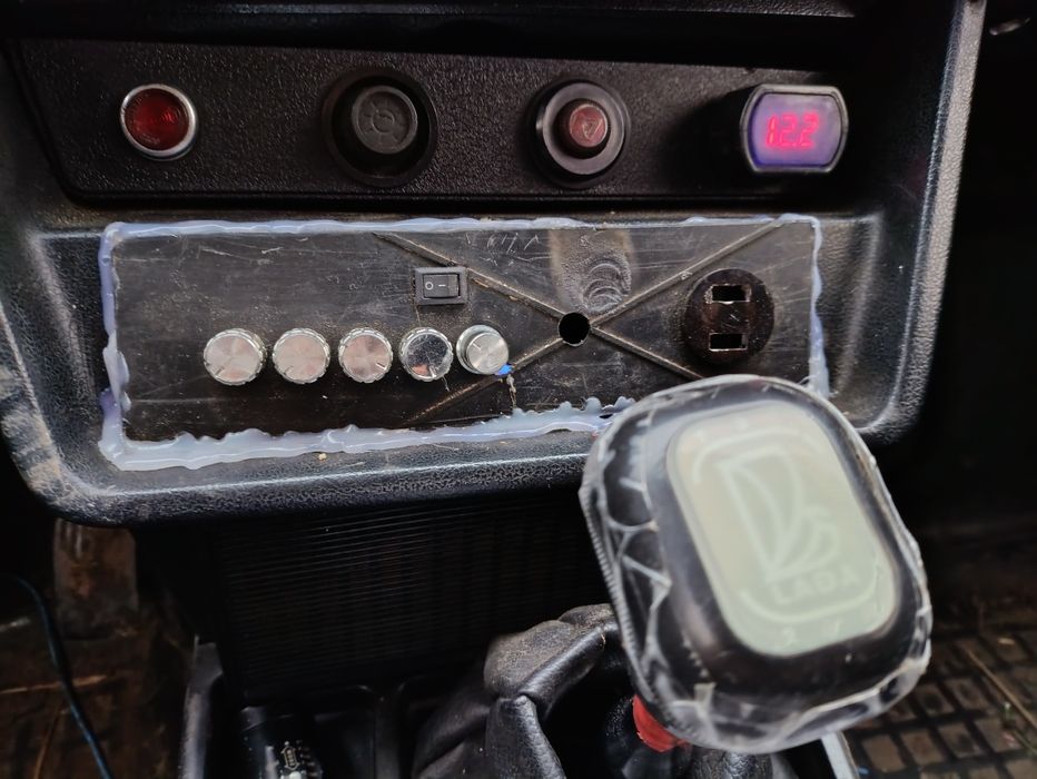 Ррзборка або покупка ваз 2106 також є запчастини від ваз 2105