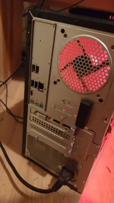 Komputer Acer Nitro 50 i5-1140F/GTX1660S