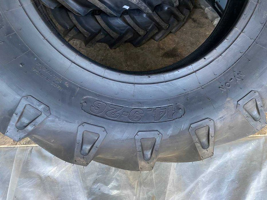 шина,колесо 14.9-26 комбайна Sampo,Massey Ferguson,Claas