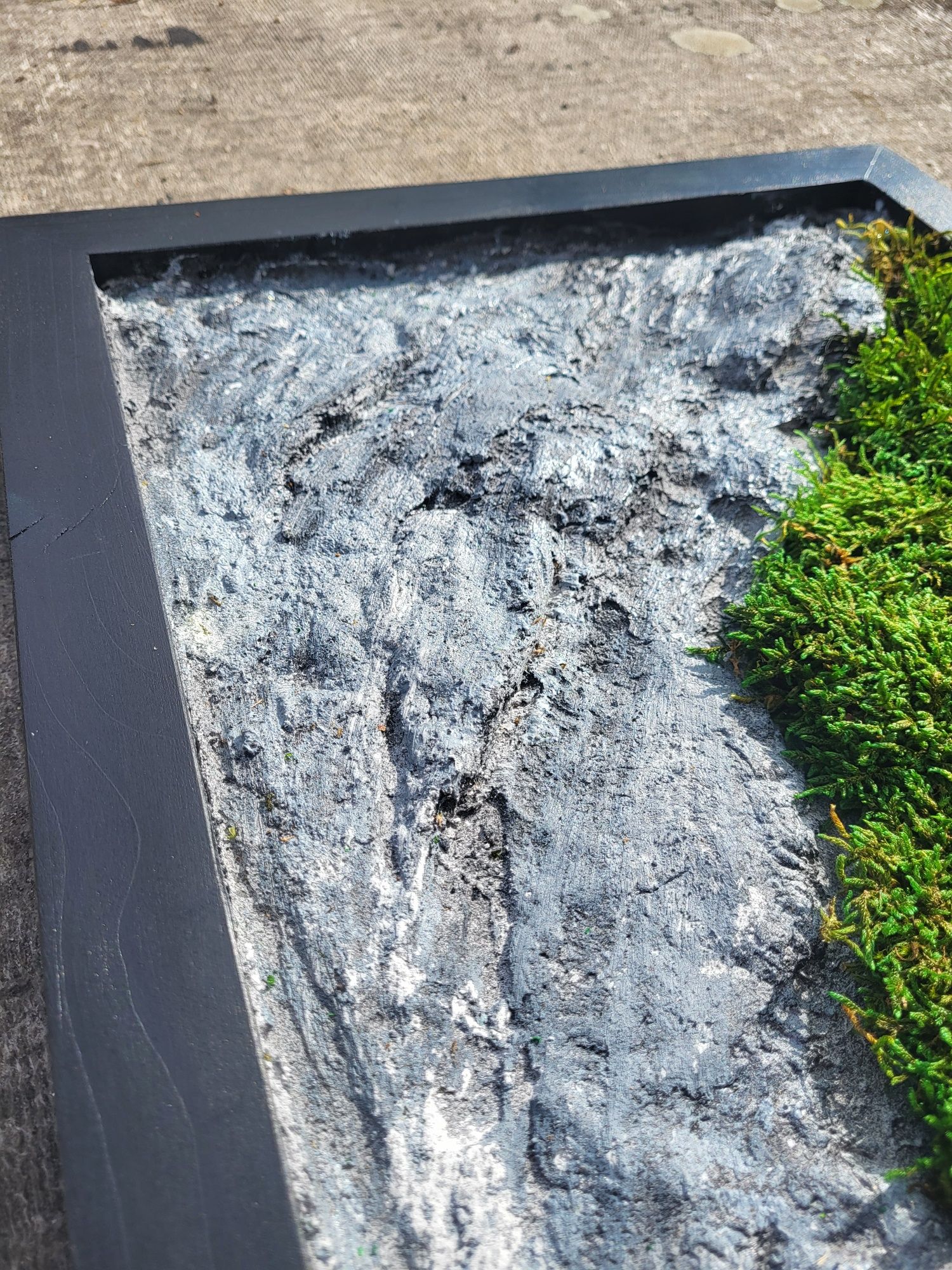 Obraz z mchu z efektem skał 60x40 cm