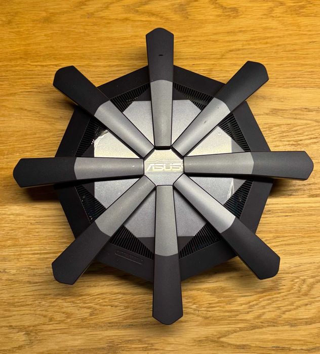 Router ASUS RT-AX89X