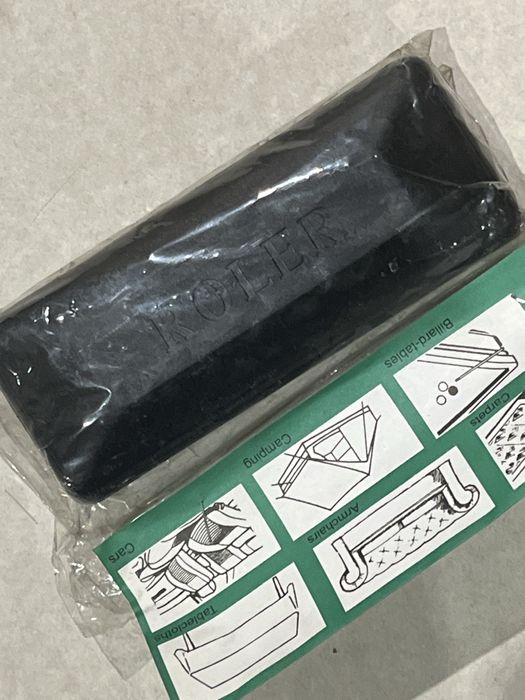 Mini odkurzacz ręczny czarny roler