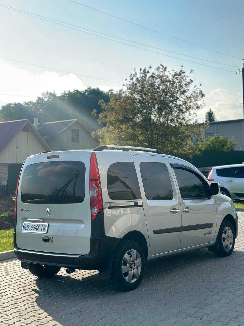 Renault Kangoo оригінальний пасажир 1.5 к9к стан нового авто