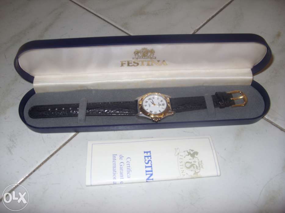 Relógio Festina novo