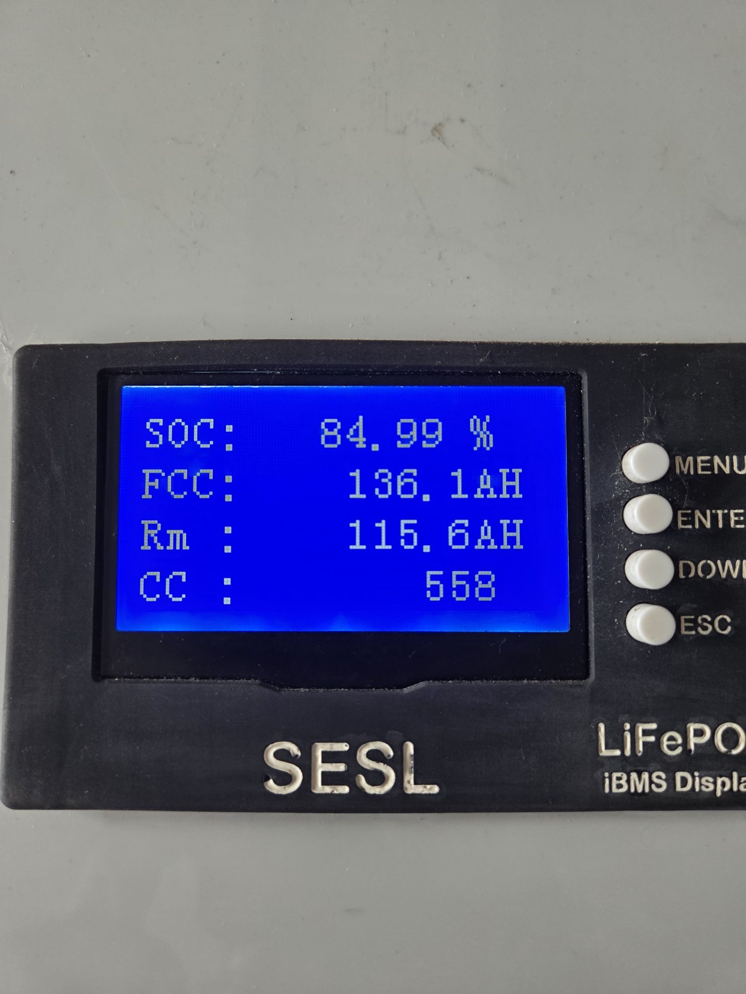 Inversor hibrido Sofar HYD 5000-ES e bateria de 10kw
