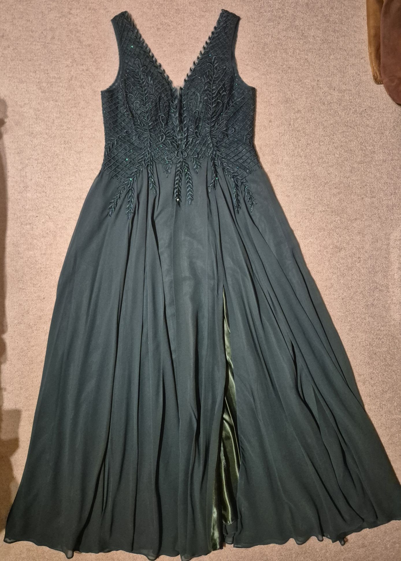 Pretty Woman sukienka maxi long szmaragdowa zieleń zdobienia   r. 46