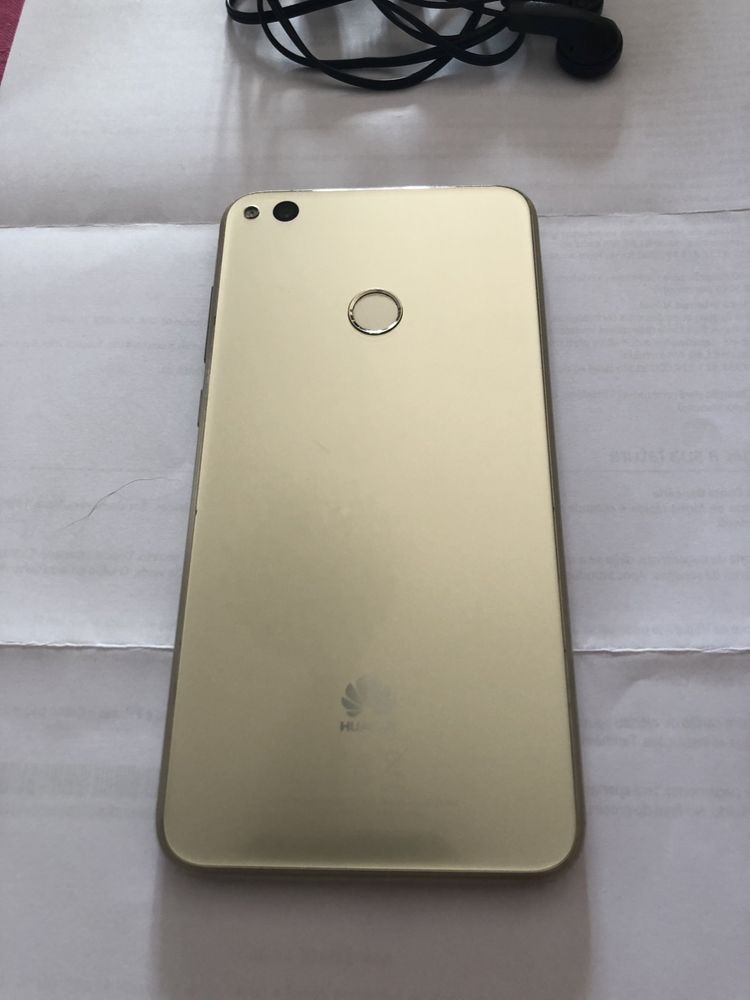 Huawei P8 Lite Dourado