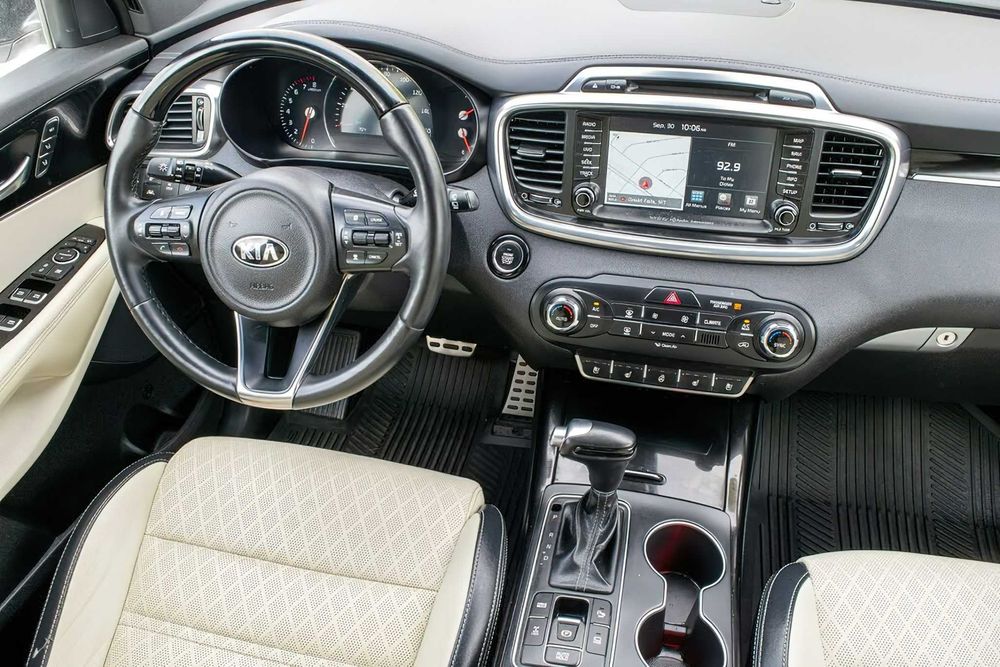 Kia Sorento      2018