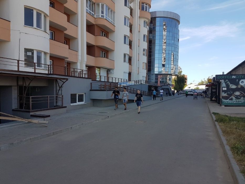 Продажа Помещения м.пр.Победы - возле метро (красная линия )