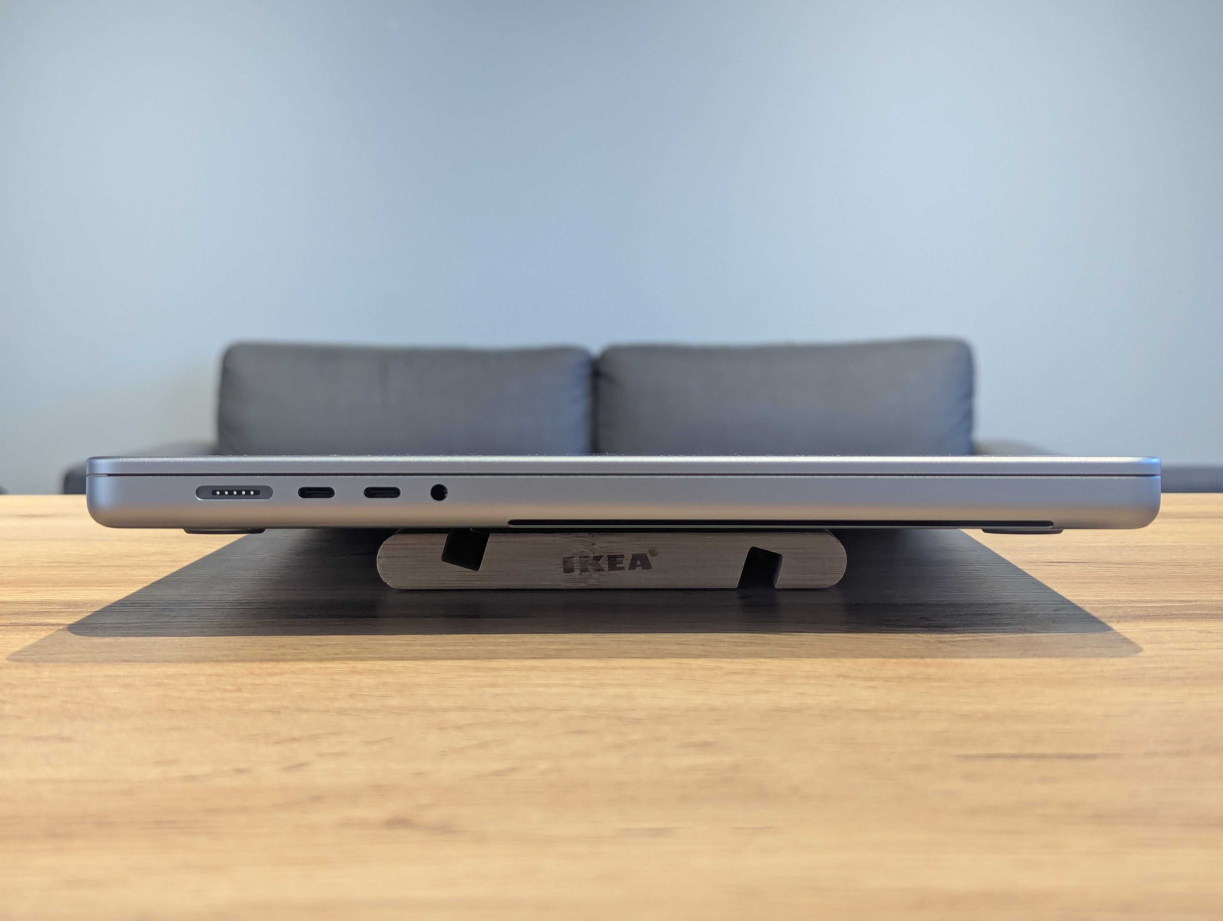 Macbook pro 16 2023 m2 pro 16/512gb 12/19gpu Гарантія від Магазину!!!