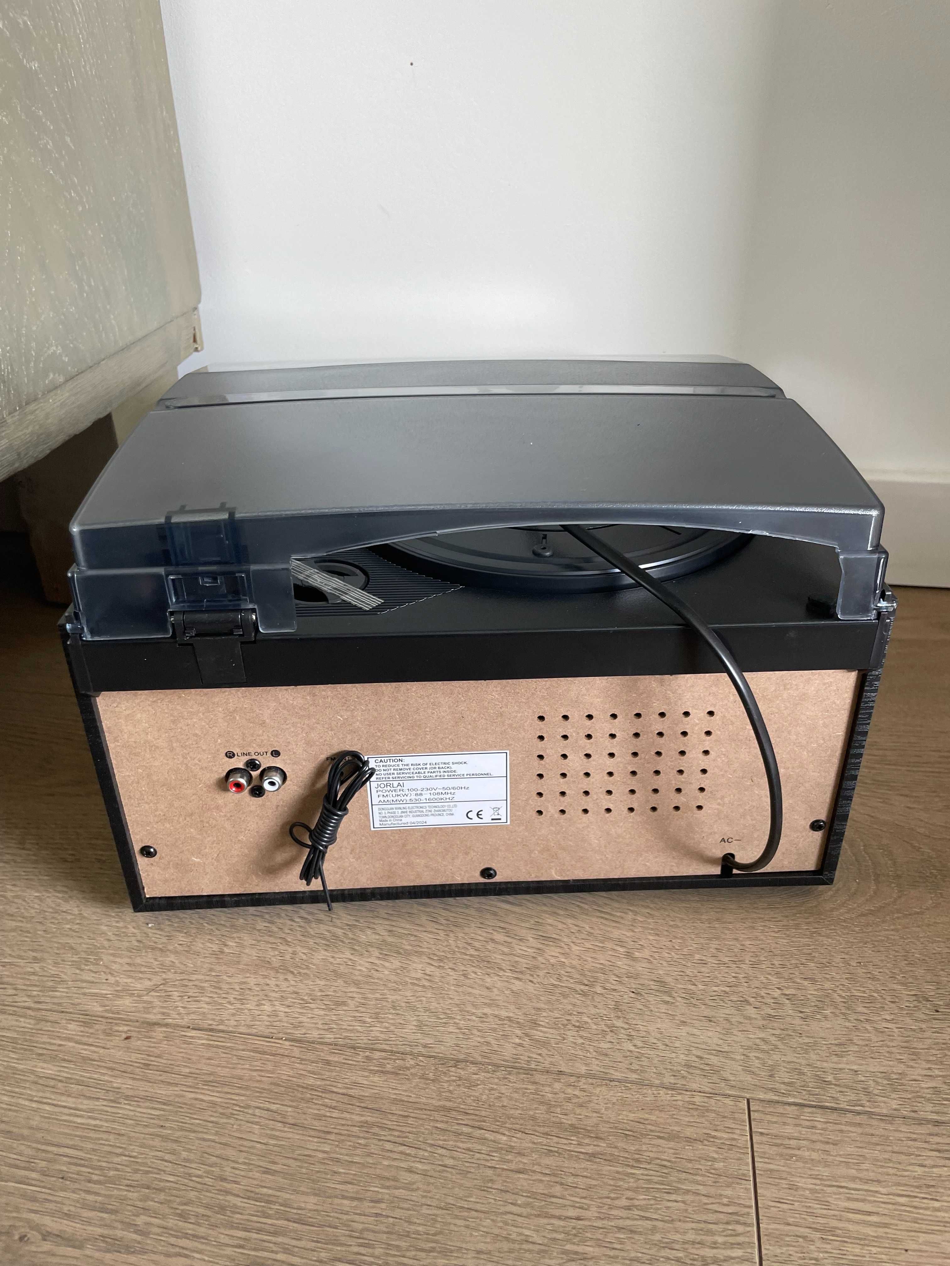 Jorlai Retro Audio System 5w1 – Gramofon, CD, Kaseta, Radio, MP3