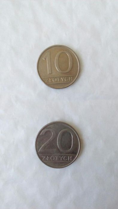 Monety o nominale 10 i 20 złotych z lat 80 tych