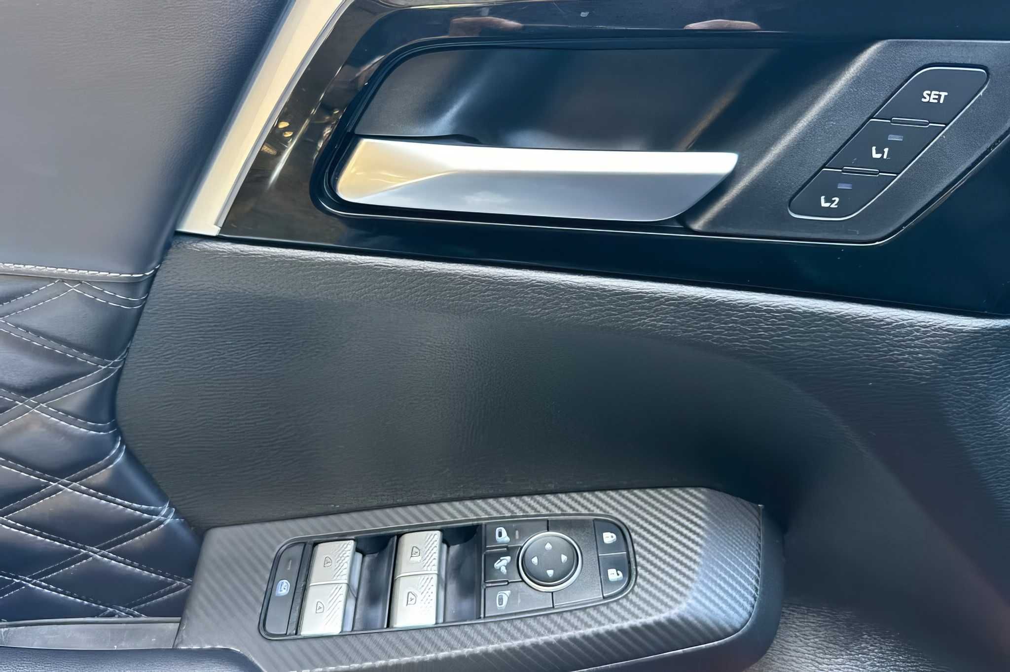 2023 Mitsubishi Outlander SEL