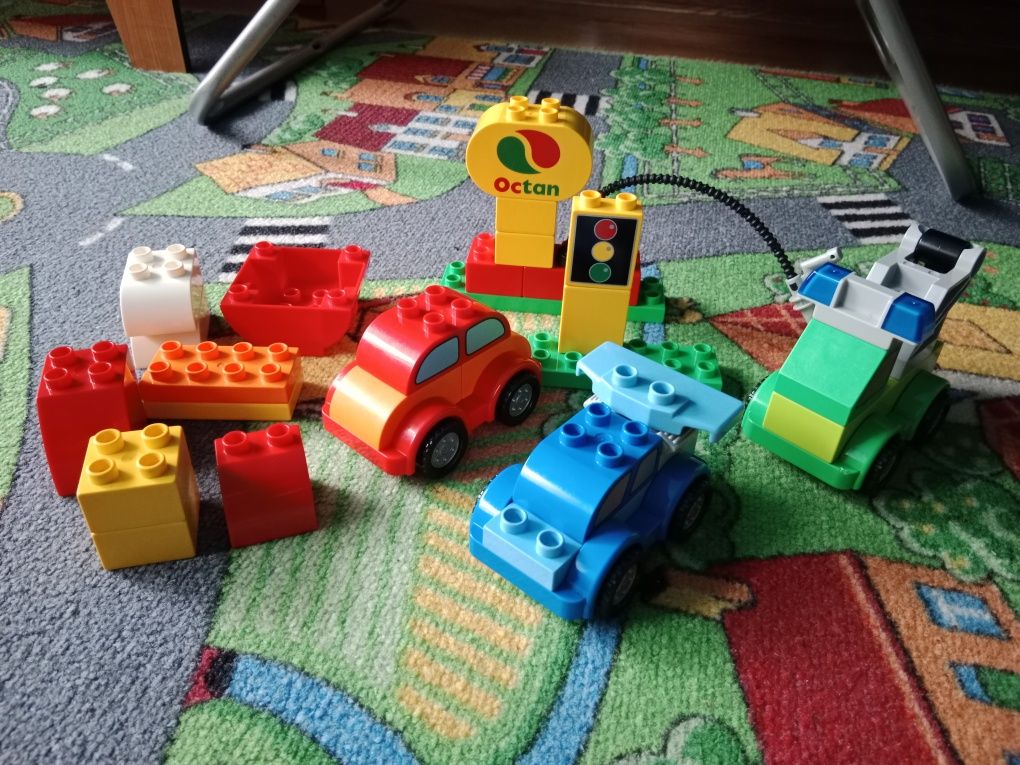 LEGO Duplo zestaw samochody