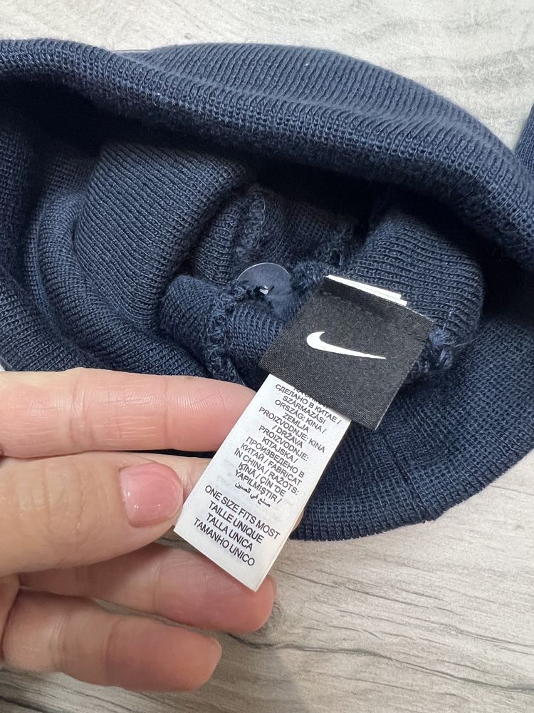 Nike шапка оригінал