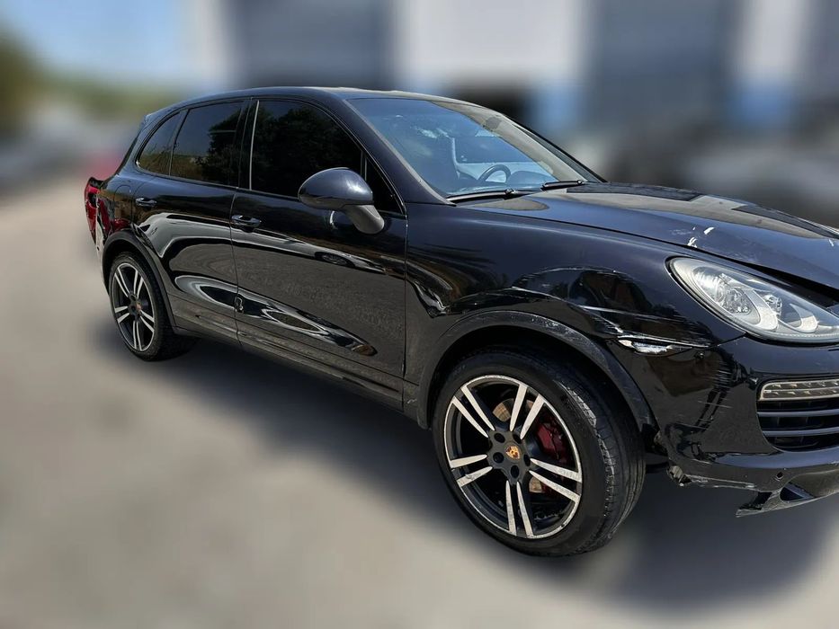 Porsche cayenne 3.0 v6 diesel tiptronic s de Dez2011 para peças