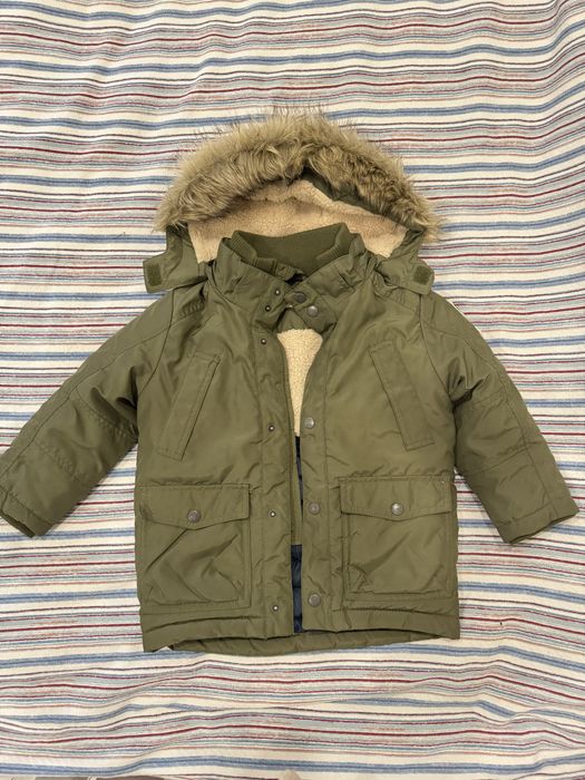 Куртка дитяча НМ вік 3-4 роки euro 104