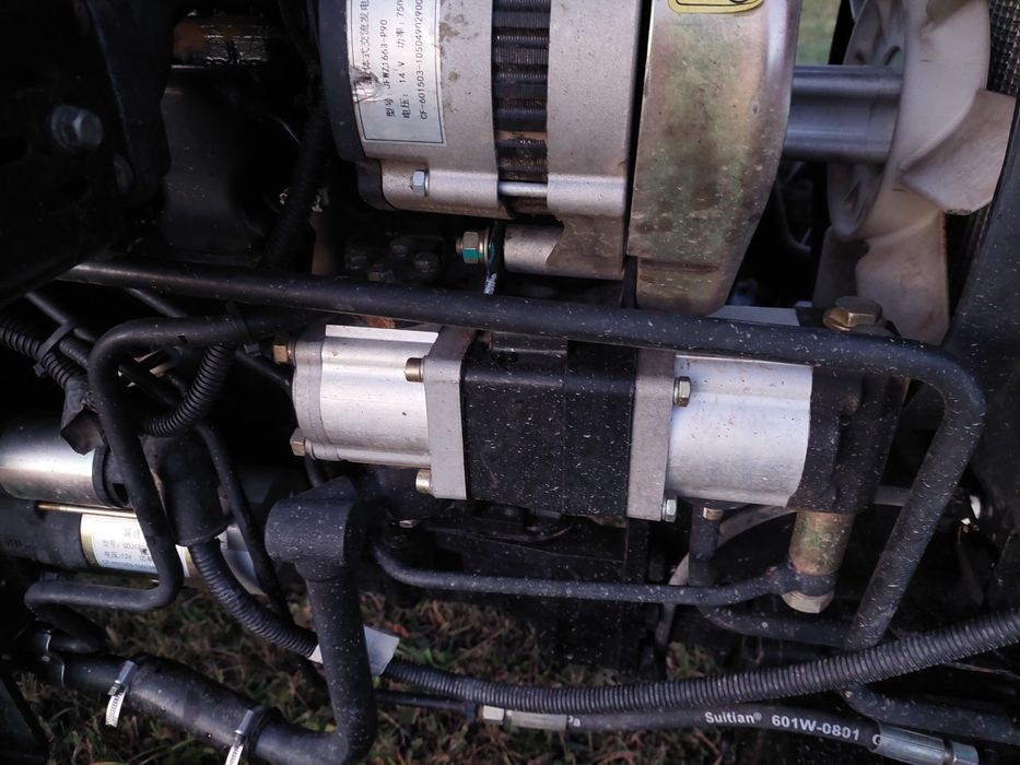 Трактор ДТЗ5244НРХ