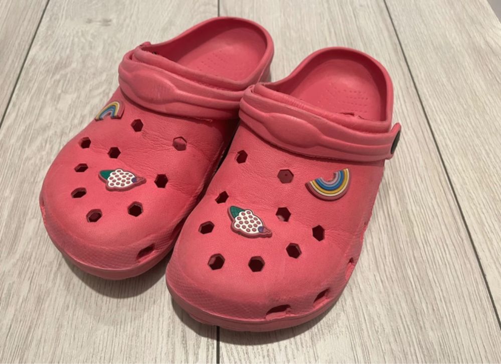 Chodaki klapki crocs r. 34
