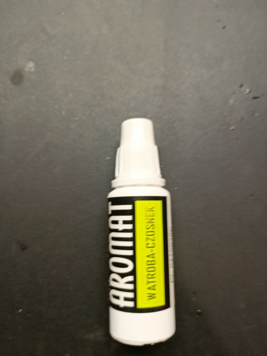 Zestaw dipów,aromatów i atraktorów.