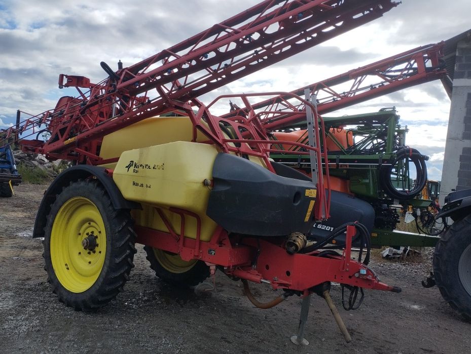 Kverneland Ikarus s38 GPS