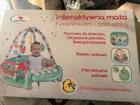 Interaktywna mata z pianinkiem i poduszka