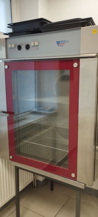 Piec konwekcyjny gastronomiczny