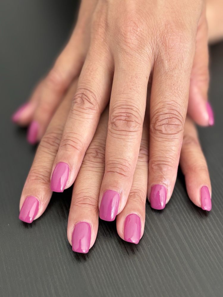 Extensão gel unhas ao domicílio (LISBOA)