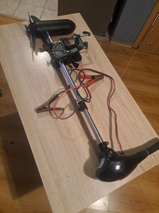 Silnik elektryczny zaburtowy do łodzi pontonu Zefir 75 lbs lb Volt Pol