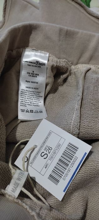 Новые шорты Tom Tailor S