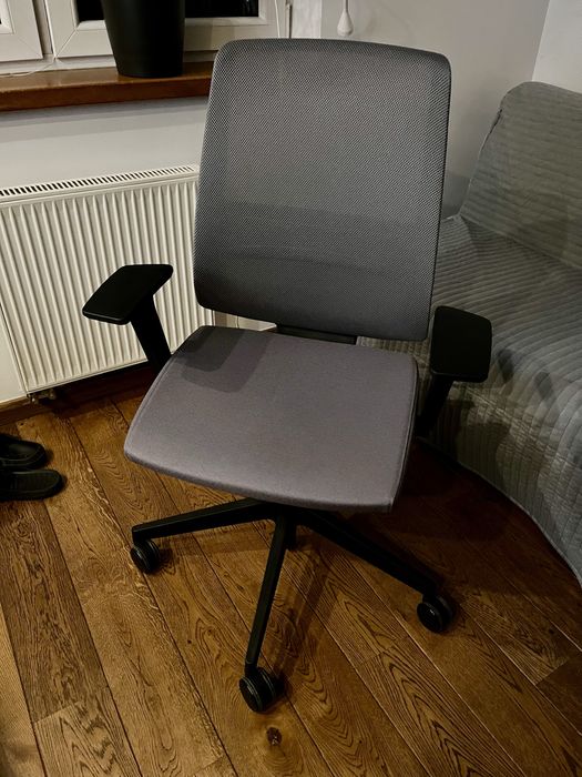 Profim light up krzesło biurowe obrotowe ergo